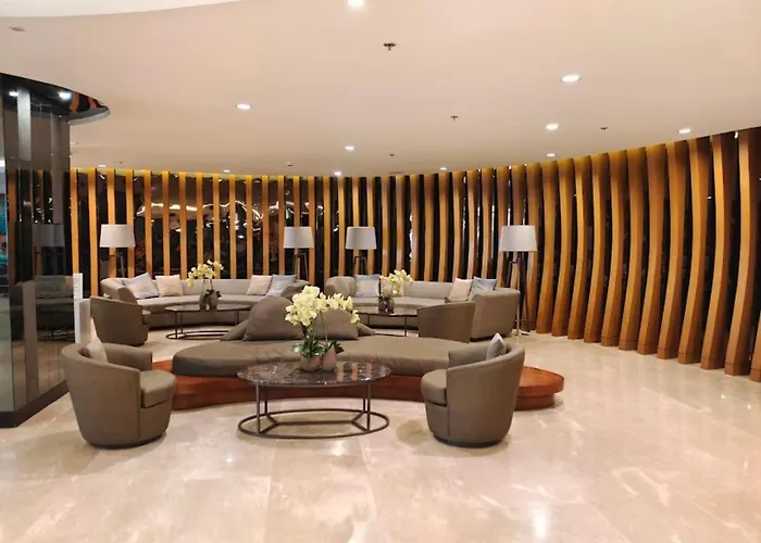 Za Space At Shore C2 * Manila